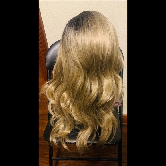 Bobbi Boss Ophelia Lacefront Wig - Picture 3 of 5